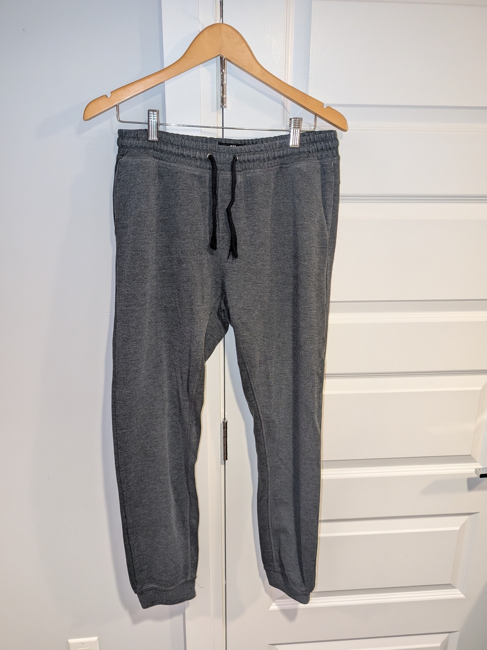 H&M Men's Dark Gray Jogger Sweatpants